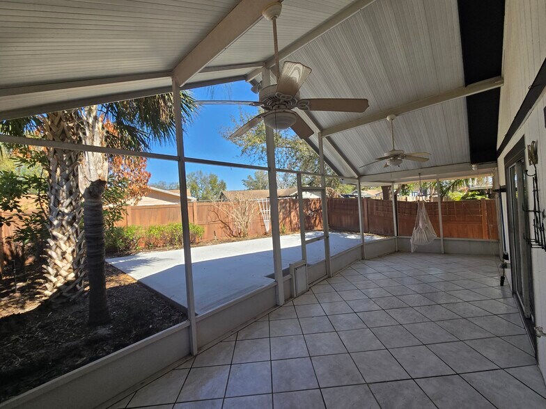 Building Photo - 7508 Leon Ave