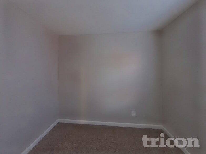 Building Photo - 1104 New Day Ct