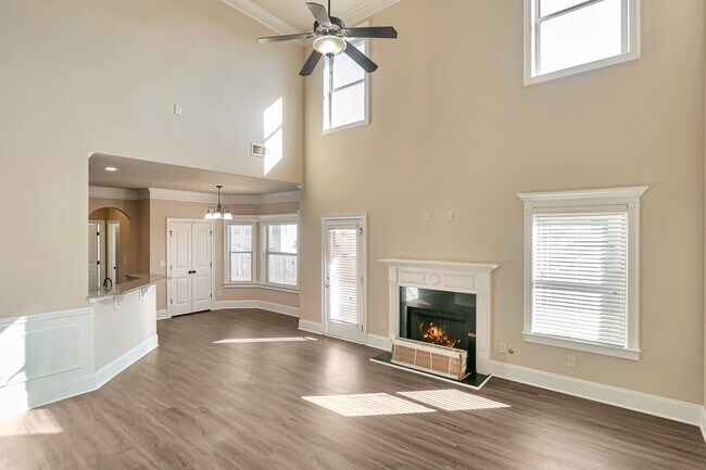 Building Photo - 4276 Constellation Blvd