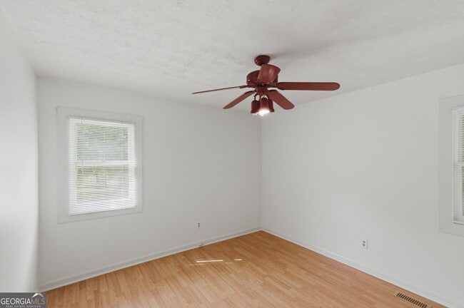 Building Photo - 4400 Winding Creek Dr