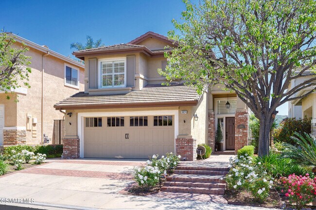 Primary Photo - 3024 Hollycrest Ave