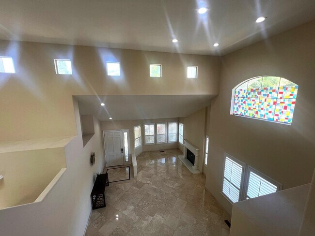 Building Photo - 6041 Assisi Ct