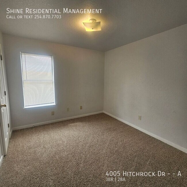 Building Photo - 4005 Hitchrock Dr