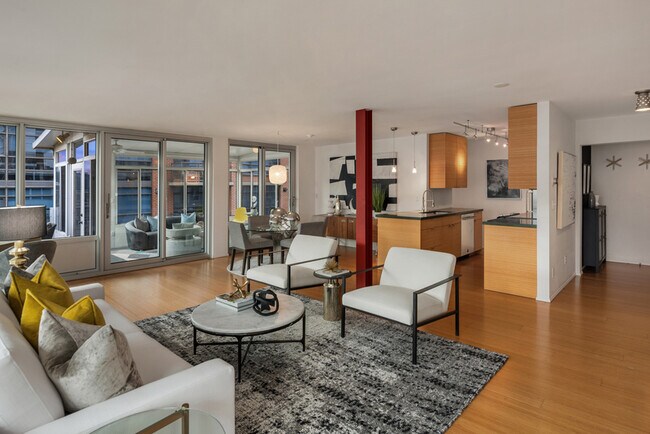 Building Photo - 1000 Union St