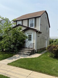 Building Photo - 160 Broad St