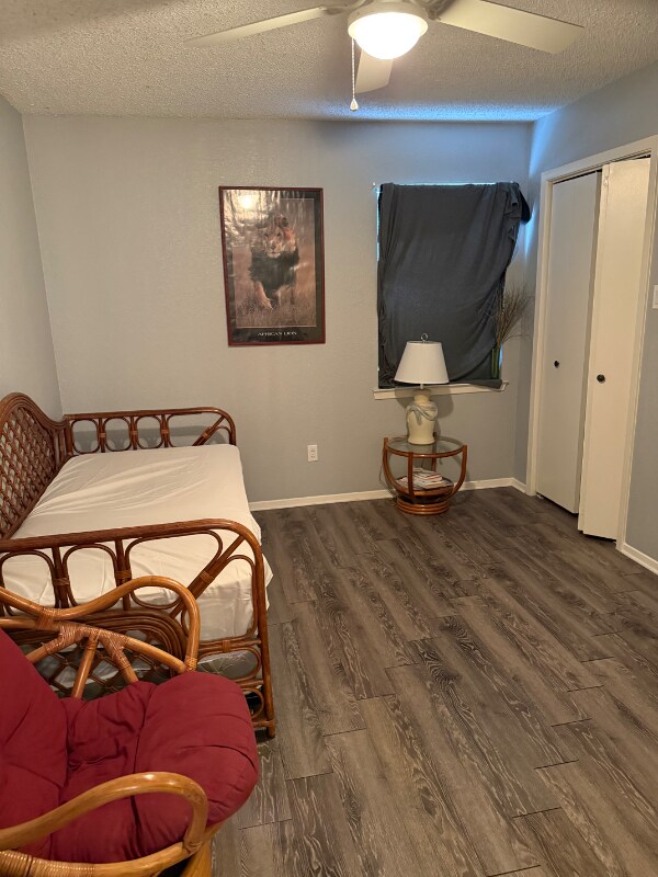 Building Photo - 1214 Baylor Ave