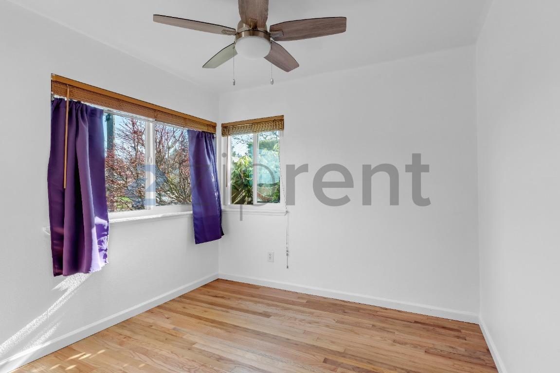 Building Photo - 6035 NE 17th Ave