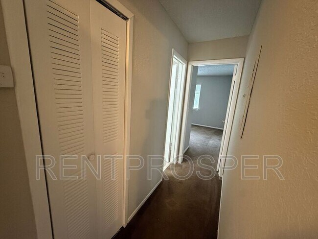 Building Photo - 4209 S Semoran Blvd