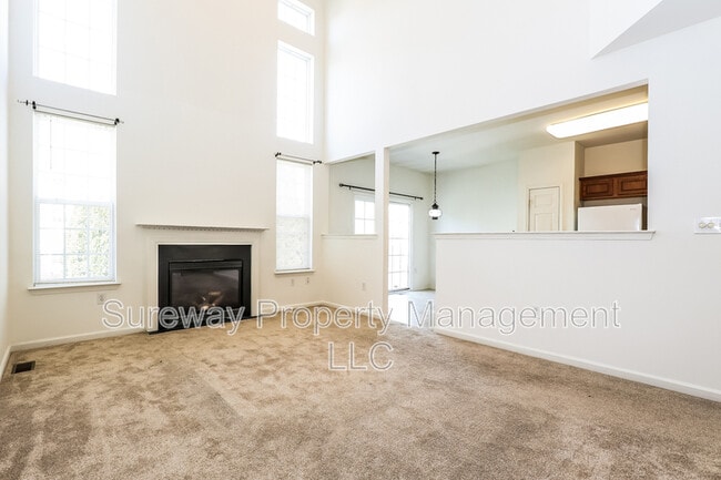 Building Photo - 158 Chancellor Dr