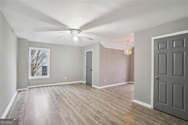 Building Photo - 2120 Sweetbirch Trail