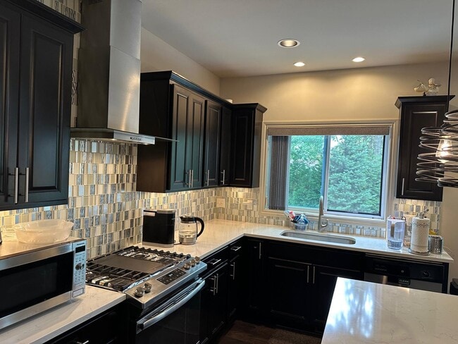 Building Photo - 1578 Garden Park Dr