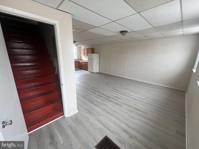 Building Photo - 5307 York Rd