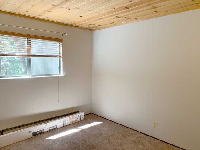 Building Photo - 3564 Gold Ridge Trail