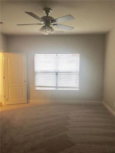 Building Photo - 162 Emerald Oaks Dr