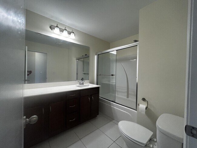 Building Photo - 1047 Haley Woods Ct