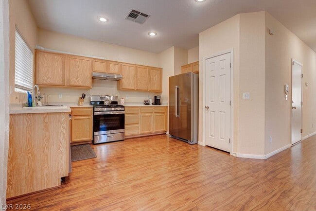 Building Photo - 9936 Elkhead Creek Way