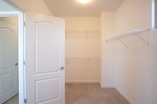 Building Photo - Available now! Beautiful Newer Home in Man...