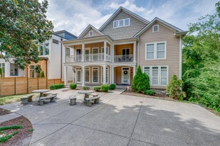 4 Bedrooms & 4.5 Baths & Two Studies - 3331 Acklen Ave