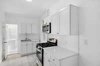 Building Photo - 137 Kensington Ave