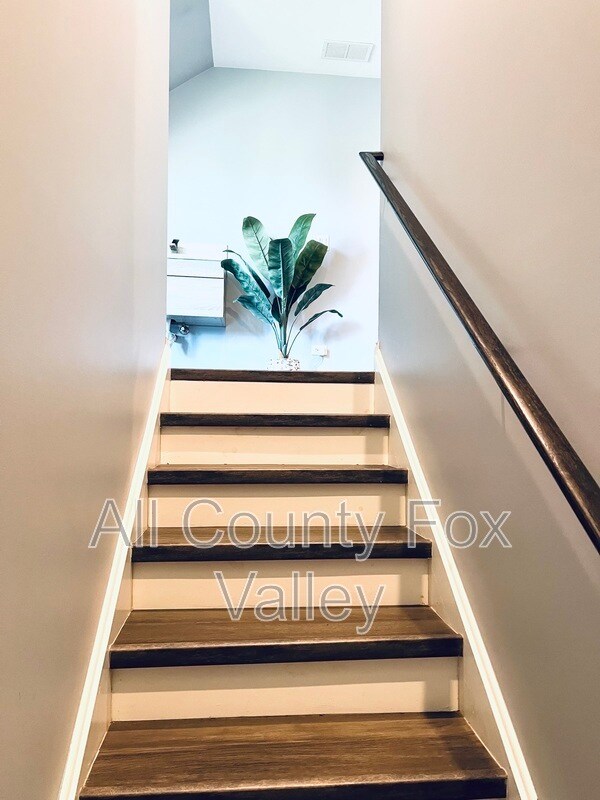 Building Photo - 3078 Longcommon Pkwy