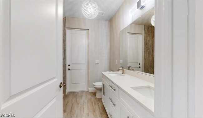 Building Photo - 1016 SW 34th St