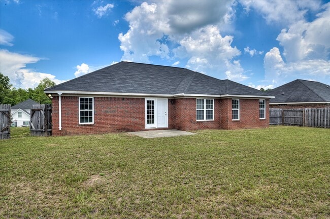Building Photo - 1828 Heathers Way