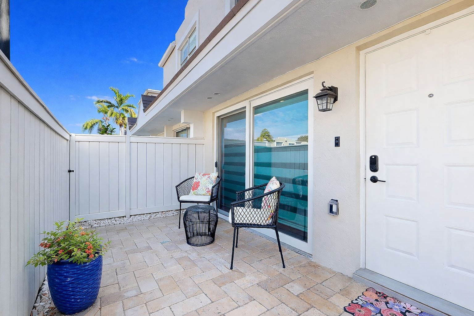 Building Photo - 6840 SW 45th Ln