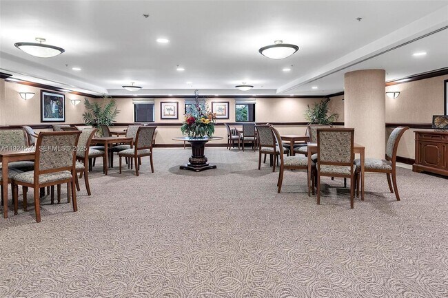 Building Photo - 8390 SW 72nd Ave