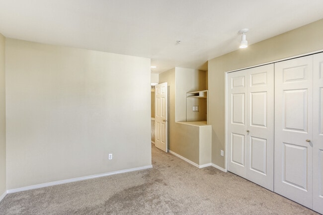 Building Photo - 14120 SW Barrows Rd