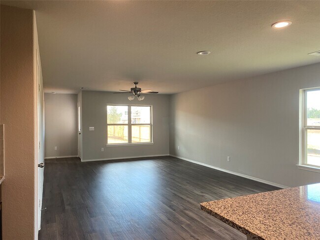 Building Photo - 802 Faison Ct