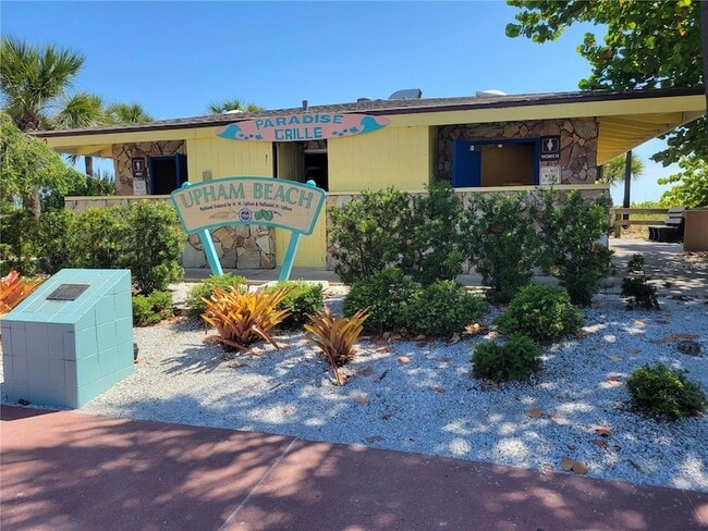 Building Photo - 7003 Sunset Way