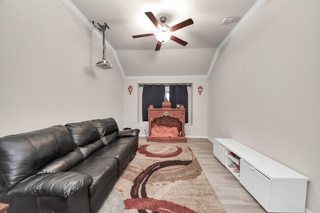 Building Photo - 28634 Monarch Cliffs Dr