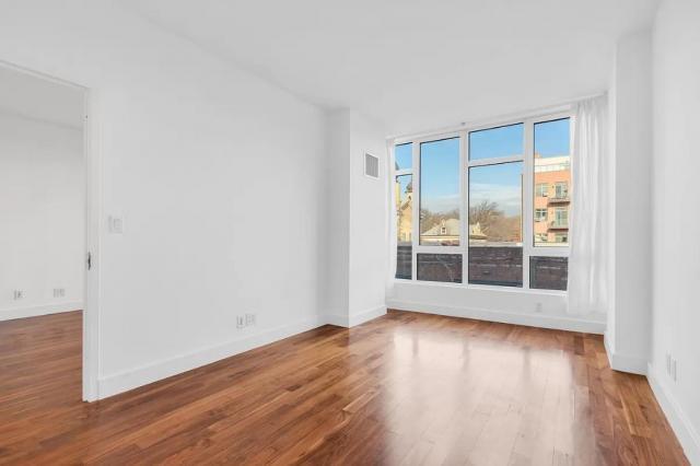 Building Photo - 2 bedroom in Brooklyn NY 11211