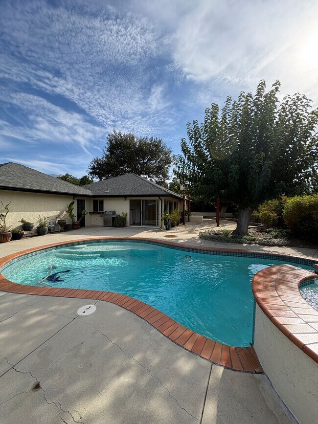 Building Photo - 1105 Del Nido Ct
