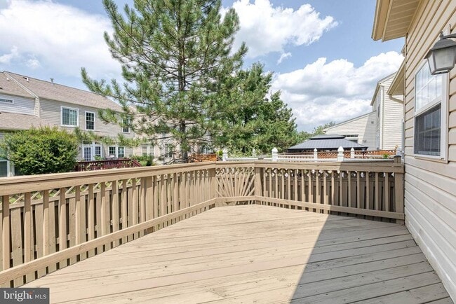 Building Photo - 116 Leeds Creek Cir
