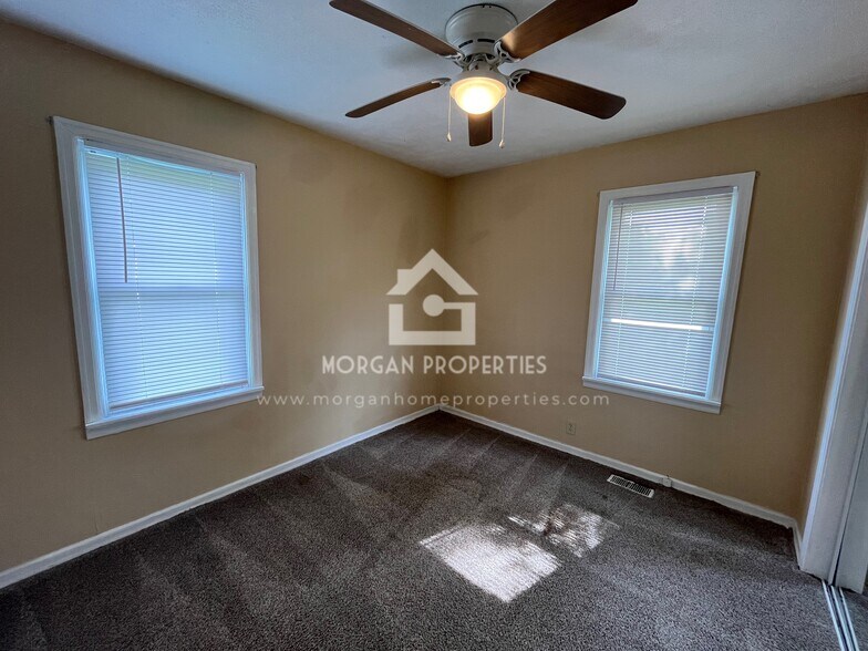 Building Photo - 603 Ellenhurst Dr