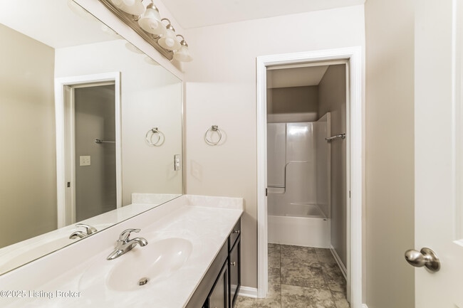 Building Photo - 228 Bald Eagles Cir