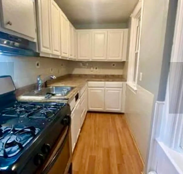 Primary Photo - 152 Harrison St