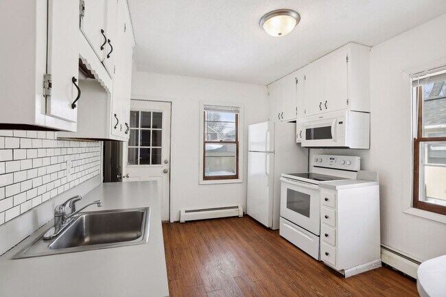 Building Photo - 1119 Matilda St