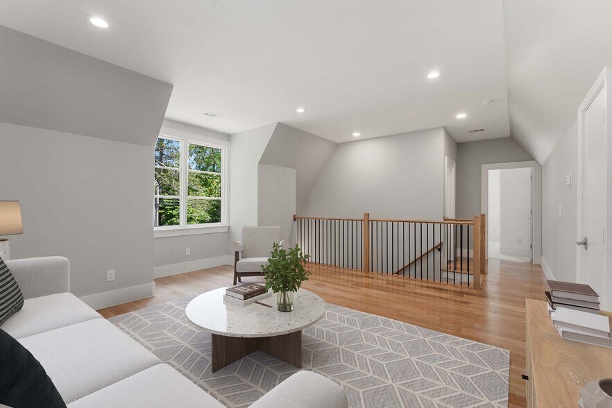 Building Photo - 98 Johnson Ferry Rd NW