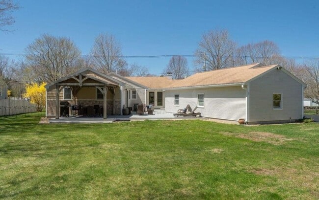 Building Photo - 510 Sagamore Rd