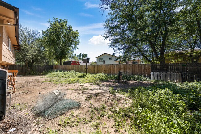 Building Photo - 2380 Middleton Ct