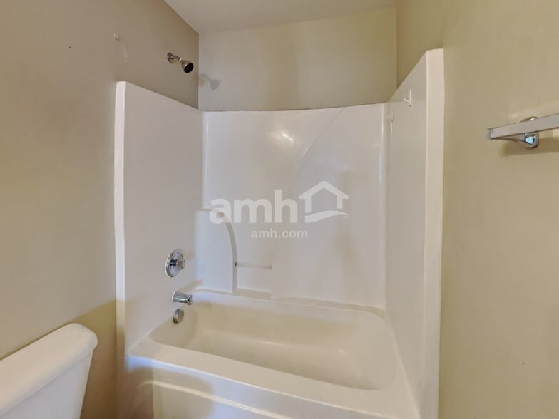 Building Photo - 1727 Rustic Arch Way