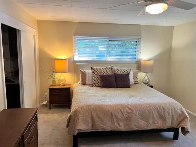 Building Photo - 4005 W 44th St