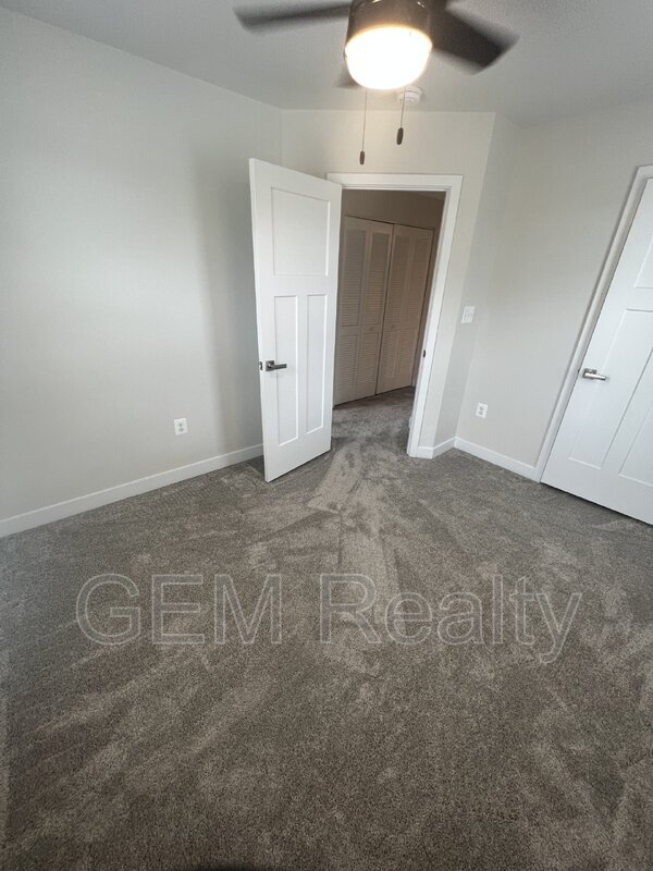 Building Photo - 1101 Rampart Dr