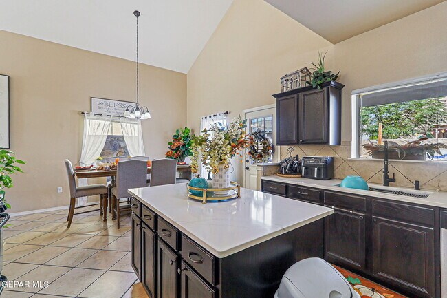 Building Photo - 3178 Matthew Lutz Pl