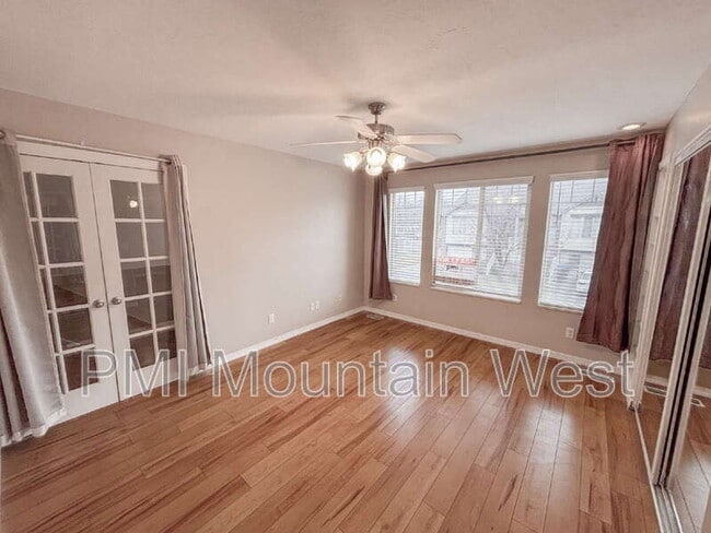 Building Photo - 208 Lyman Ln