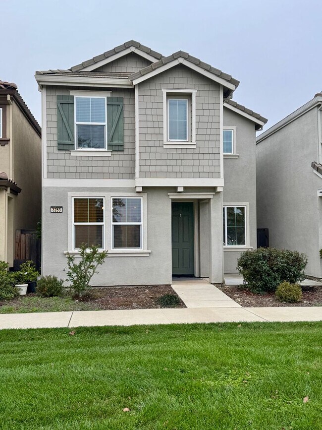 Building Photo - Adorable Home Available in Rancho Cordova!