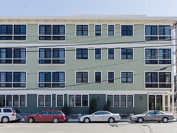 Building Photo - 80 Webster Ave