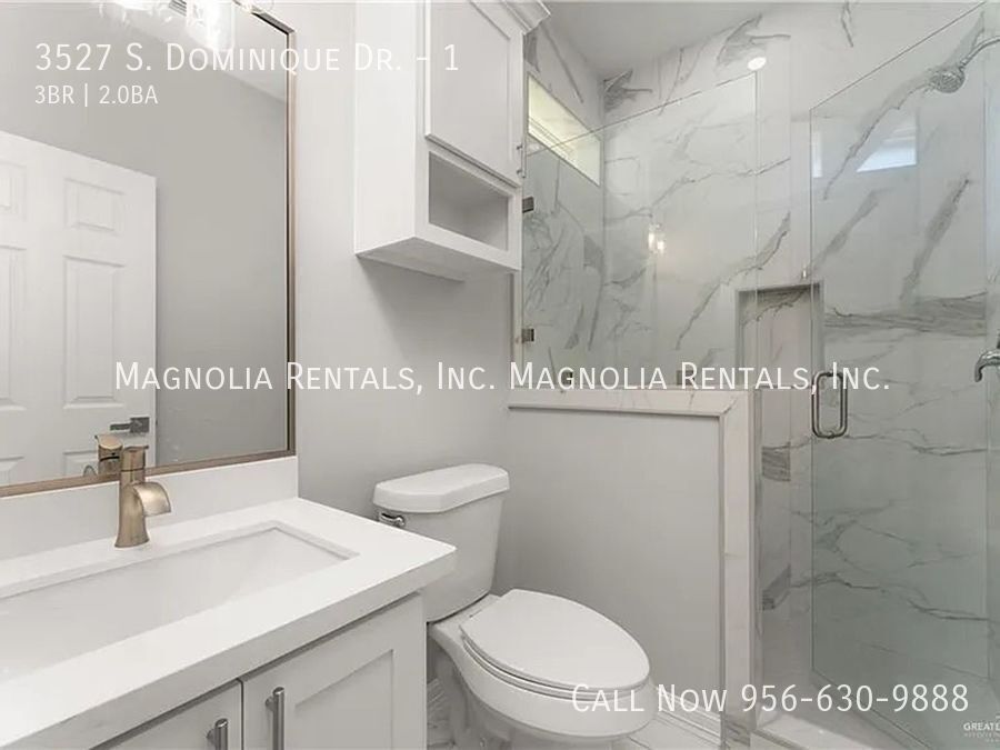 Building Photo - 3527 S Dominique Dr